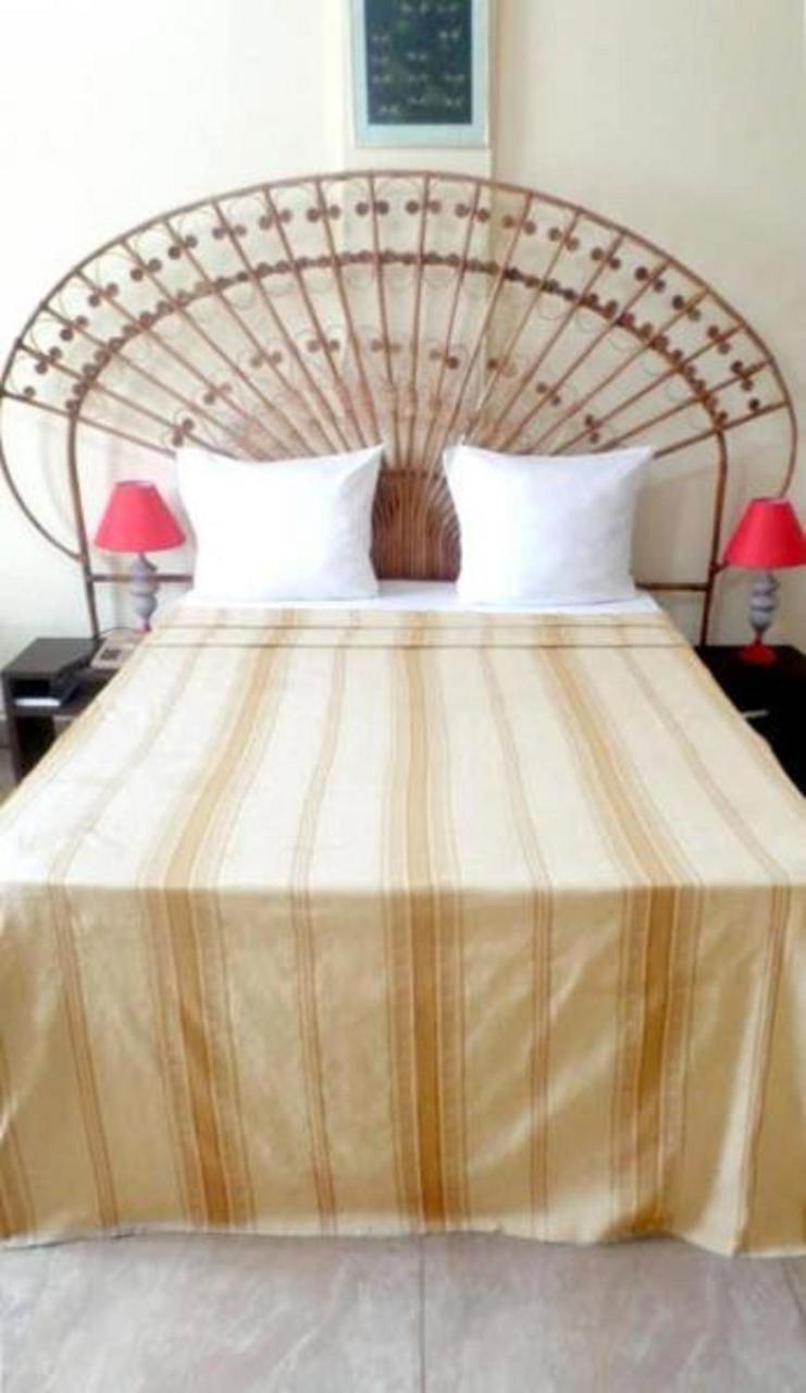 Hotel Azur Yaoundé Eksteriør billede