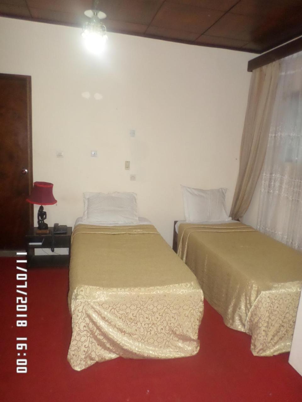 Hotel Azur Yaoundé Eksteriør billede