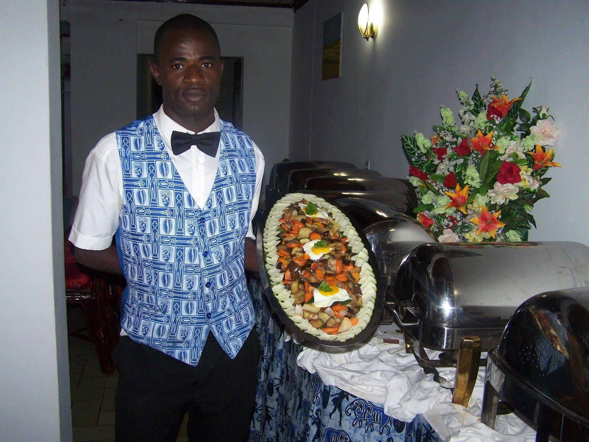 Hotel Azur Yaoundé Eksteriør billede