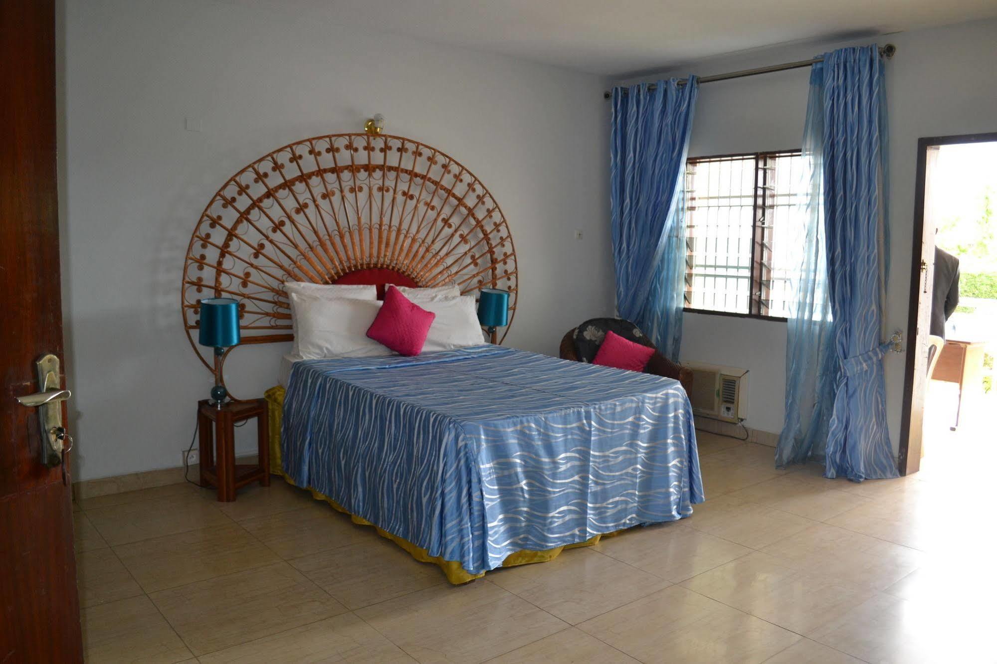 Hotel Azur Yaoundé Eksteriør billede