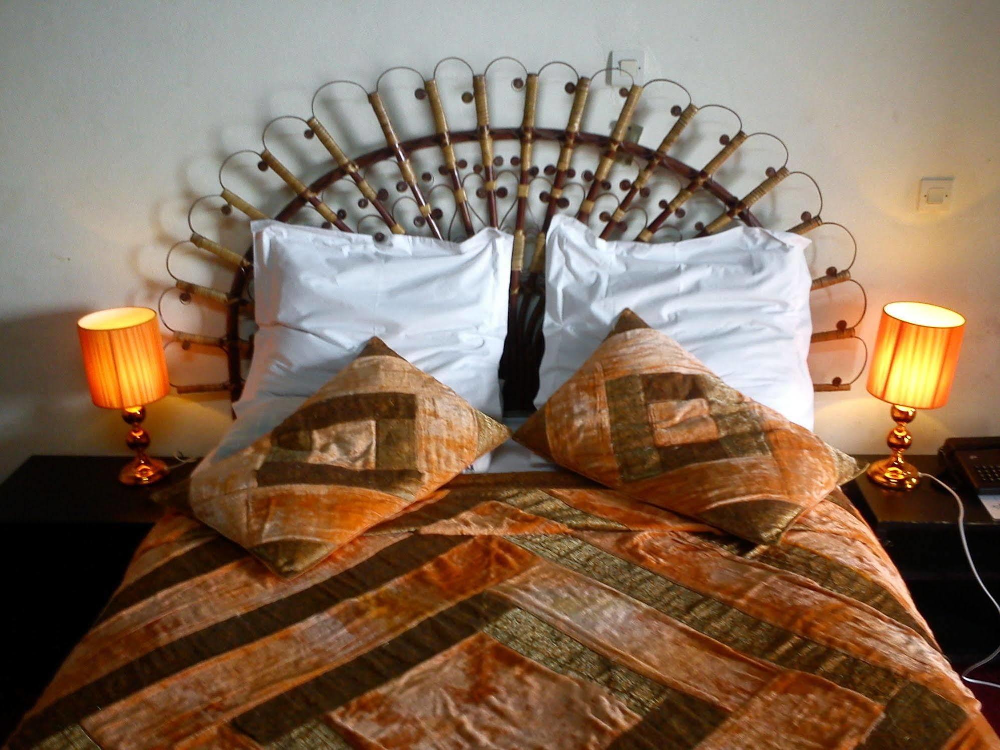 Hotel Azur Yaoundé Eksteriør billede