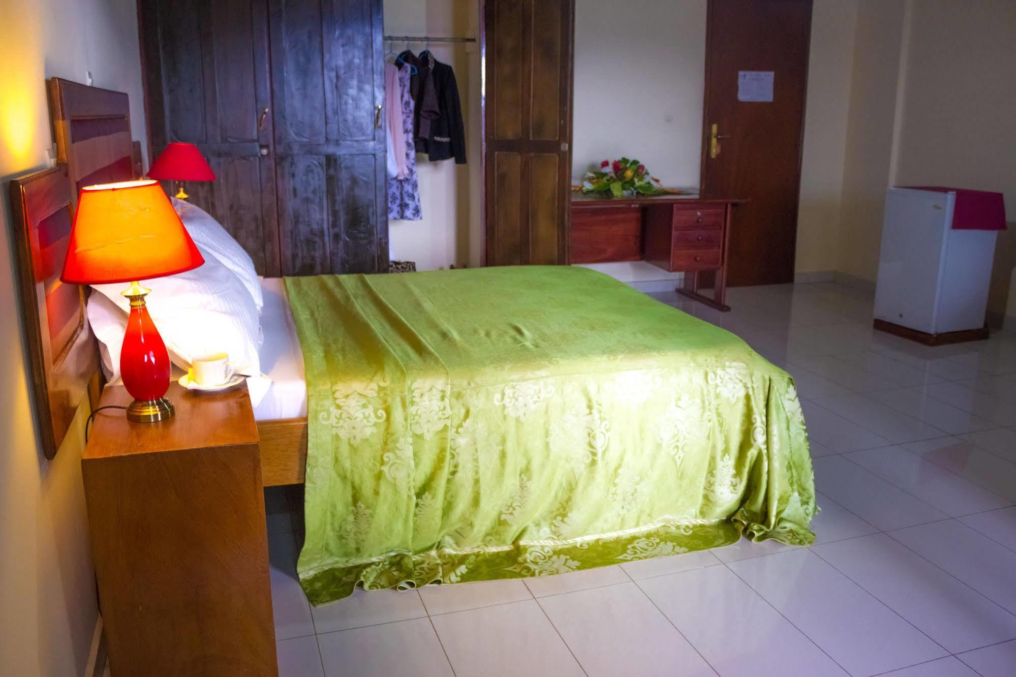 Hotel Azur Yaoundé Eksteriør billede